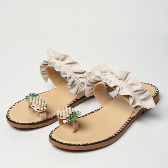 Just in Apricot Pearl Pineapple Toe Ring Ruffle Sandal sz 7 - Picture 6 of 7